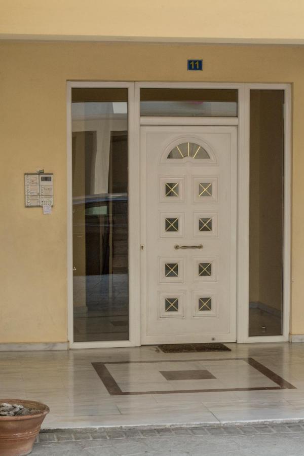 Nora'S Home Kalamata Exterior photo
